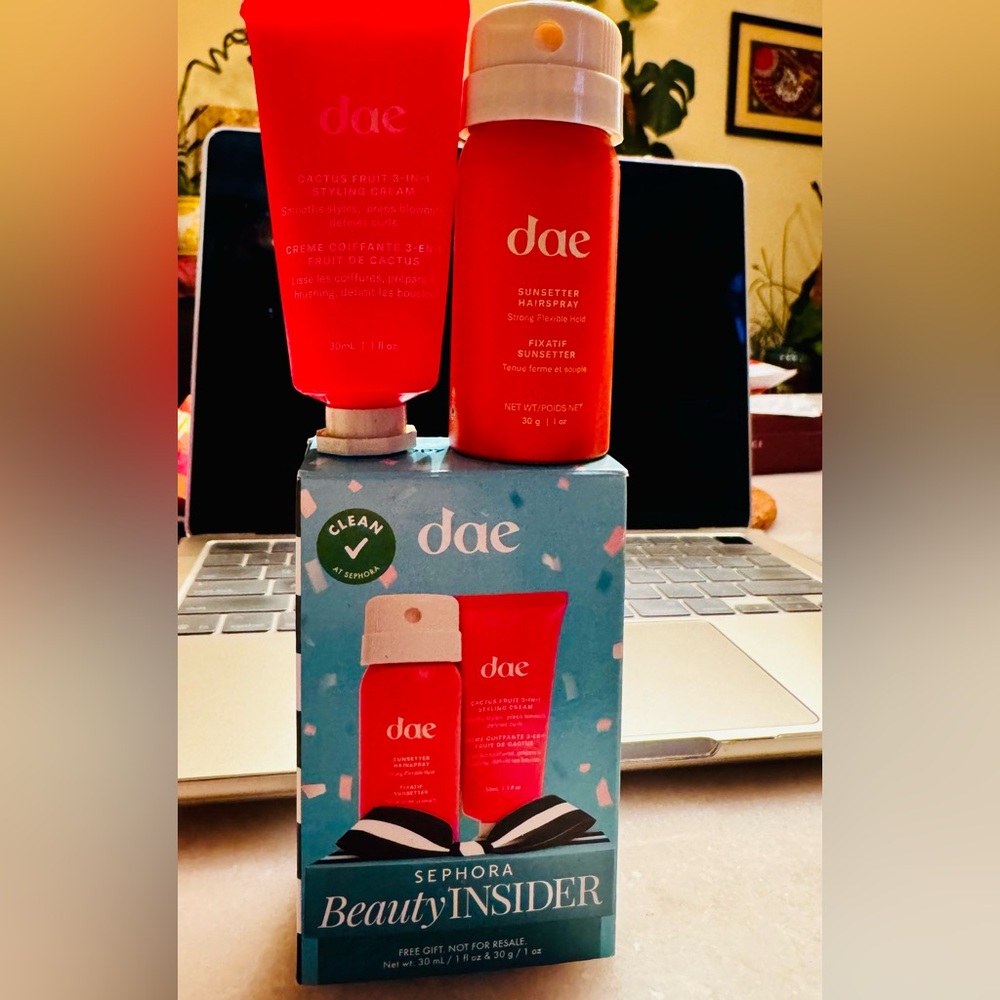 Dae Haircare Set - styling cream and hairspray brand new in the box